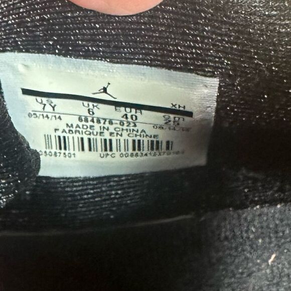 JORDAN YOUTH size 7 - Picture 9 of 10